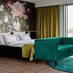 Otel Thon