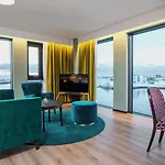 Otel Thon